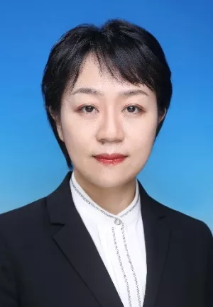 Rui-Yue Yang