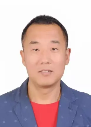 Jing-Guo Qu